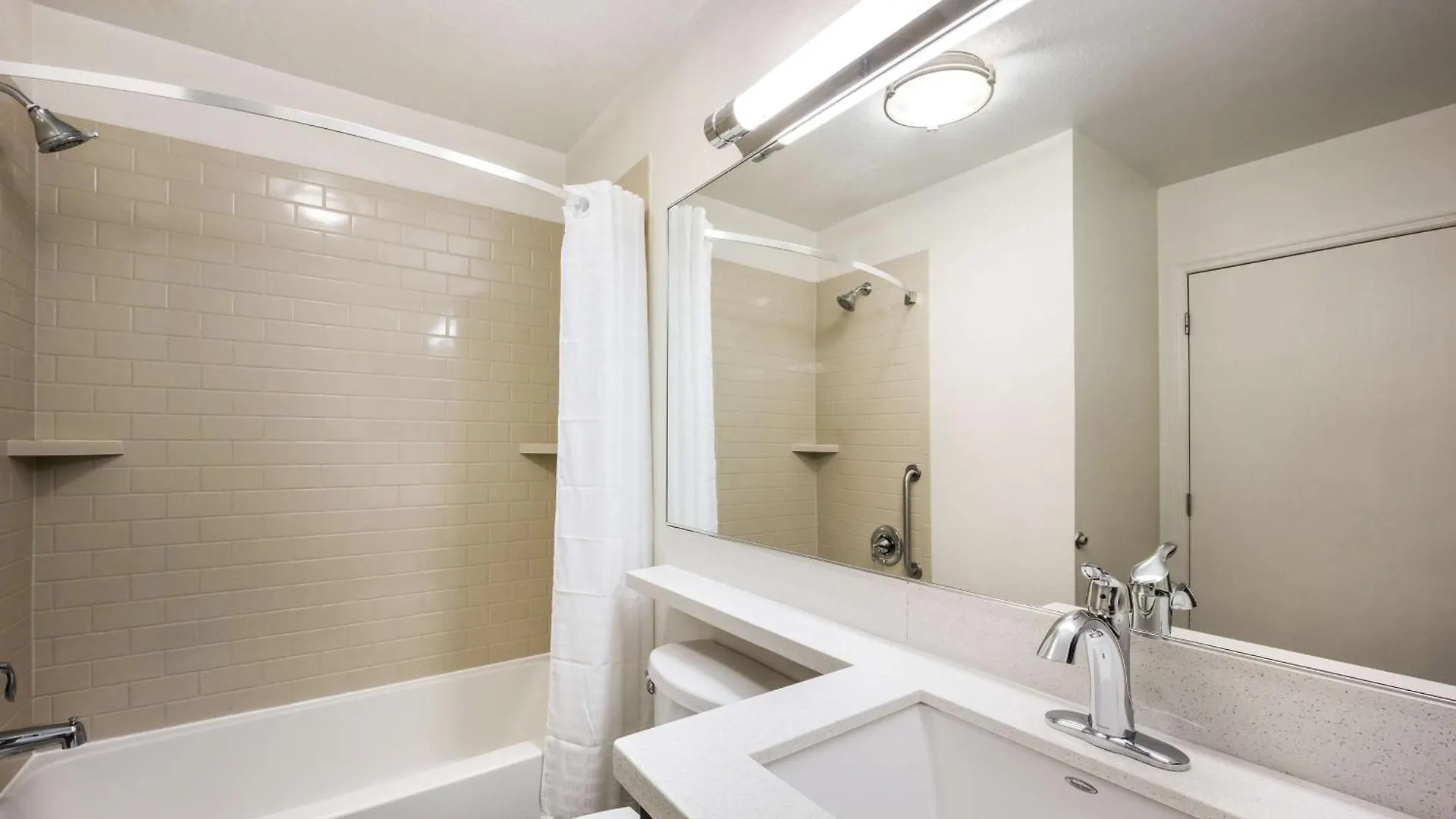 *** מלון Sonesta Simply Suites Irvine Spectrum ארצות הברית